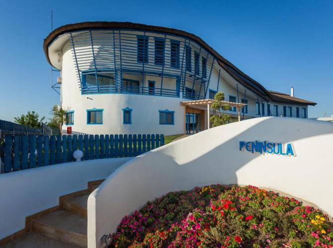 Peninsula Resort