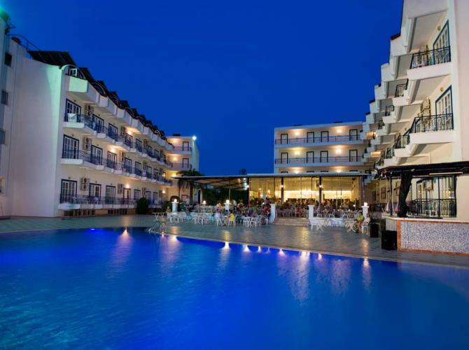 ARES BLUE HOTEL
