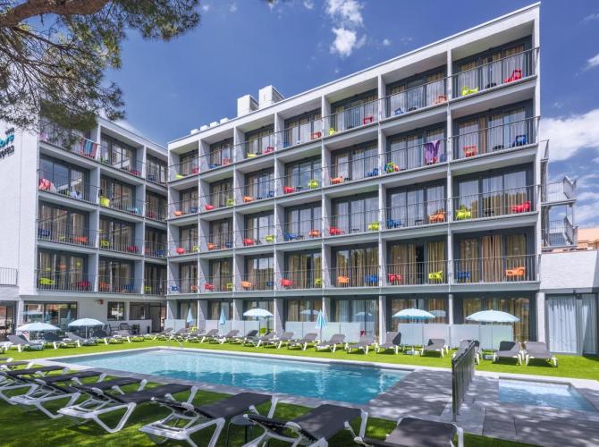 Hotel GHT Sa Riera