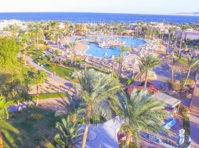 Parrotel Beach Resort