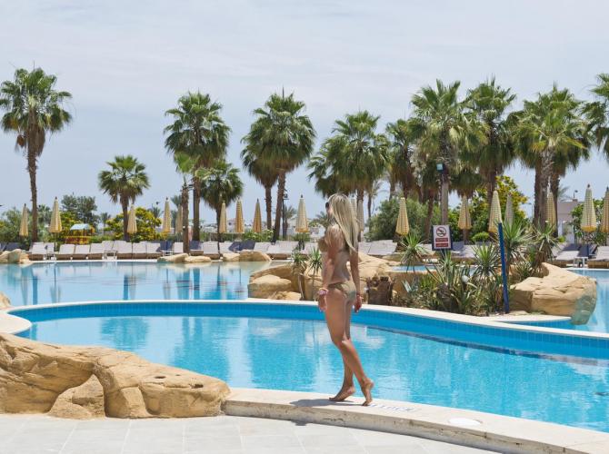 Amphoras Aqua Resort - Adult Only 12+