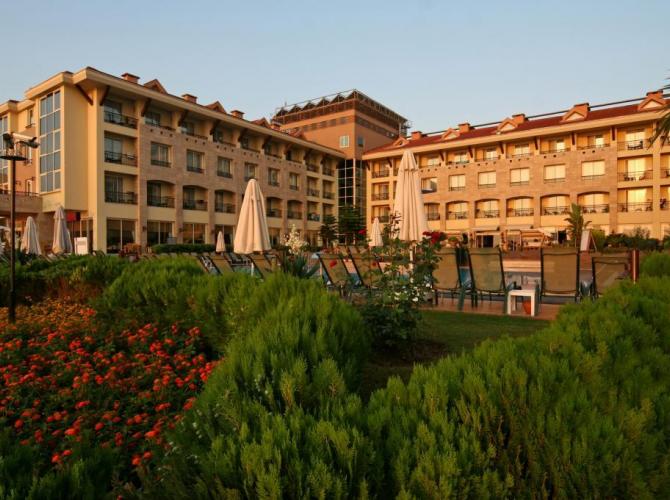 FAME RESIDENCE KEMER &amp; SPA