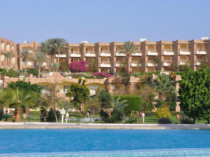 Brayka Bay Resort
