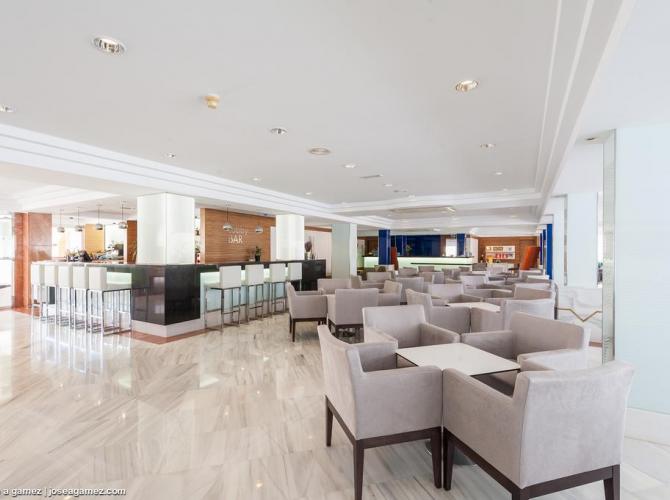 Vista Park Hotel & Apartments