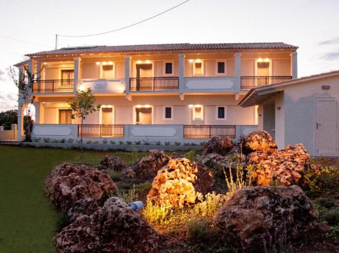 Cressida Seaside Apartments