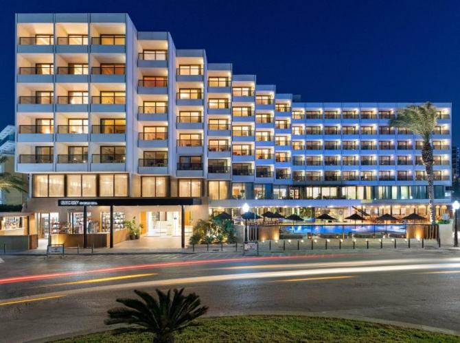 Blue Sky City Beach Hotel