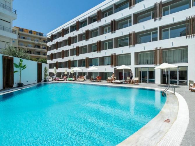 Castellum Suites