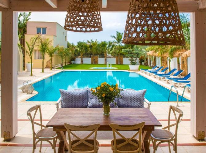 Danaides Apartments