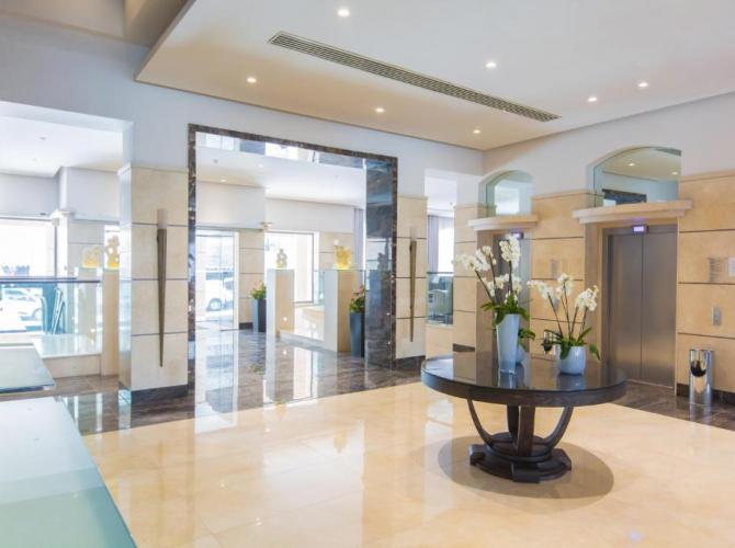 Maritim Antonine Hotel & Spa