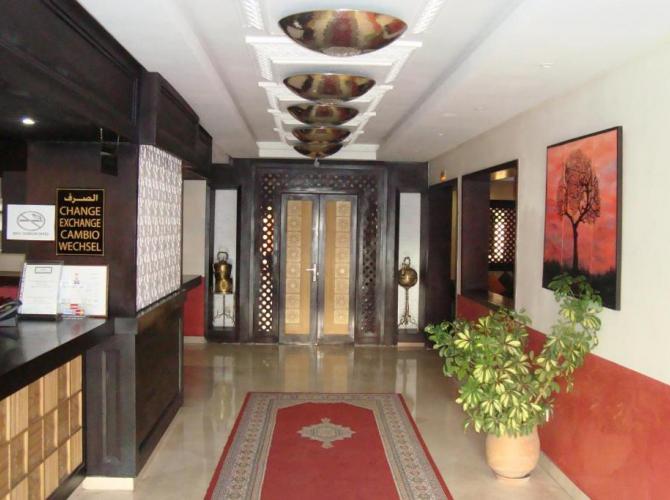 New Farah Hotel