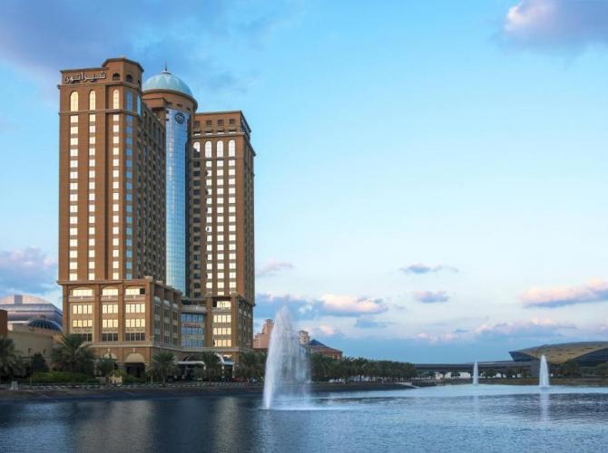 Sheraton Dubai Mall of the Emirates Hotel