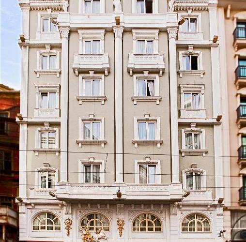 Seres Hotel