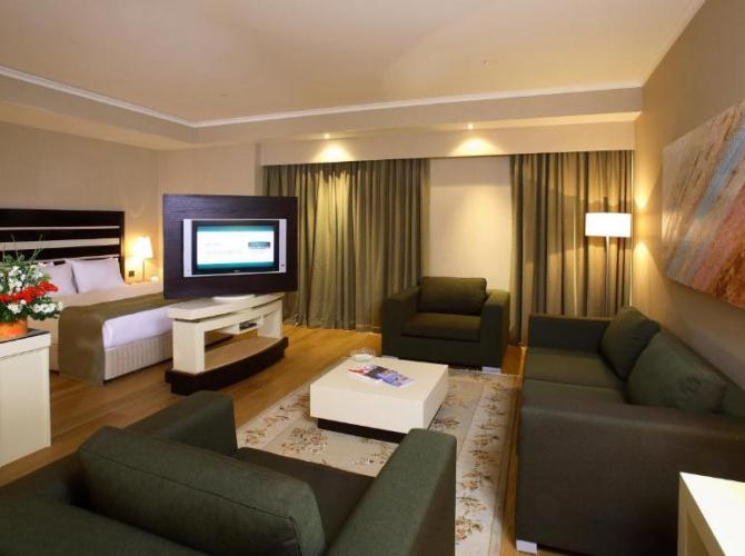 Sundance Hotel Istanbul (Ex Holiday Inn Istanbul Airport)