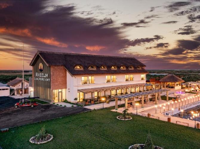 Razelm Luxury Resort Cmy 