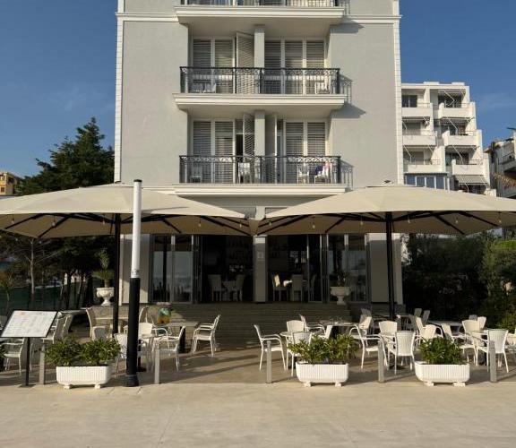 Hotel Dielli