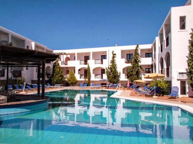 Chc Club Lyda Hotel