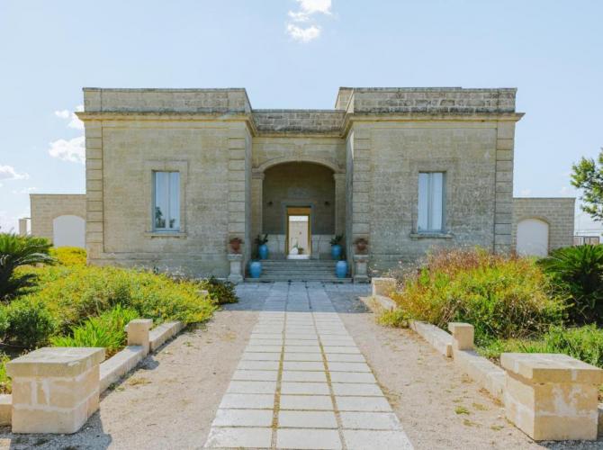 Relais Masseria Le Cesine