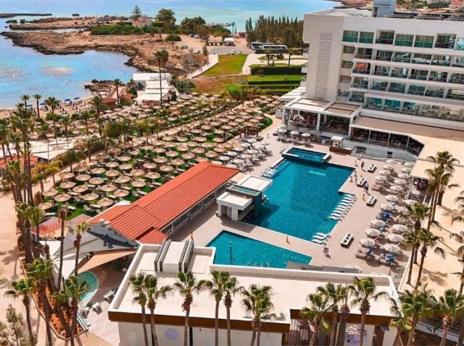 Hotel Cavo Maris Beach