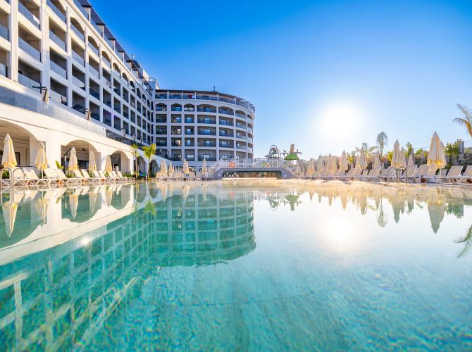 Hotel Side Moon Palace