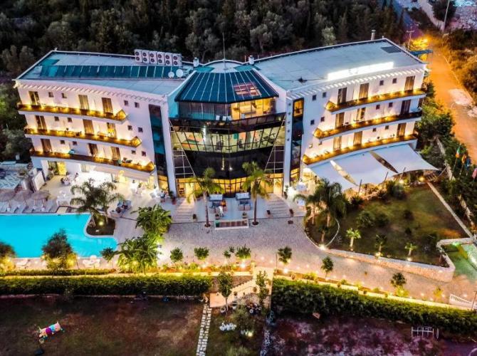 Hotel Splendor & Spa