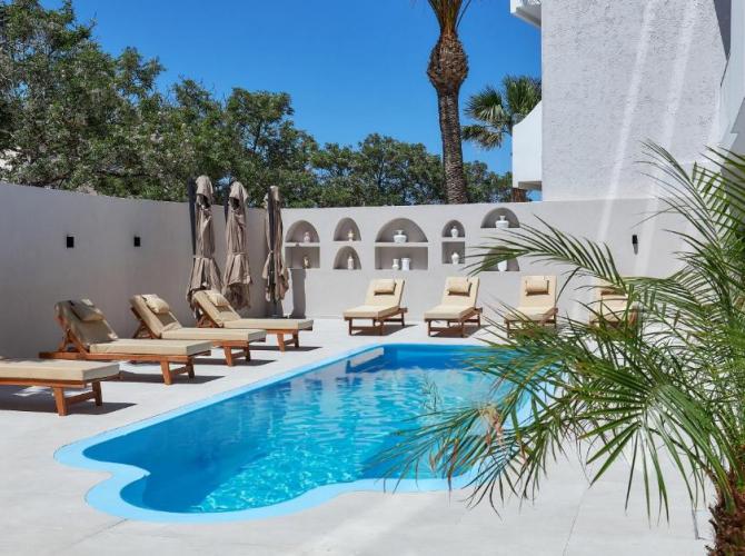 Lotus Rise Hotel ( Adults only 18+)