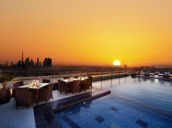 Park Regis Kris Kin Hotel