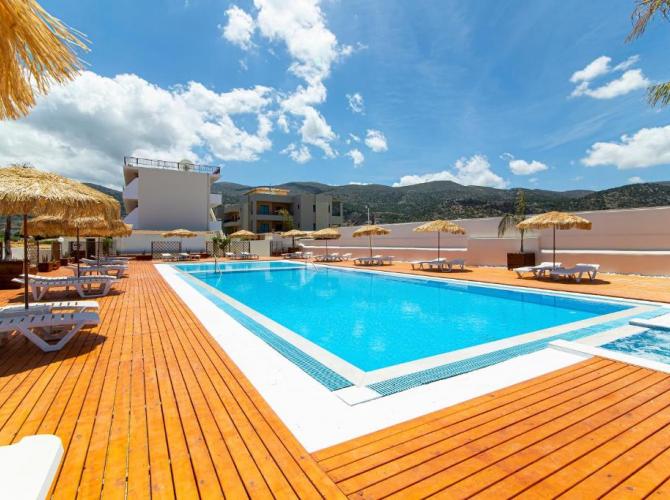 Triton Hotel