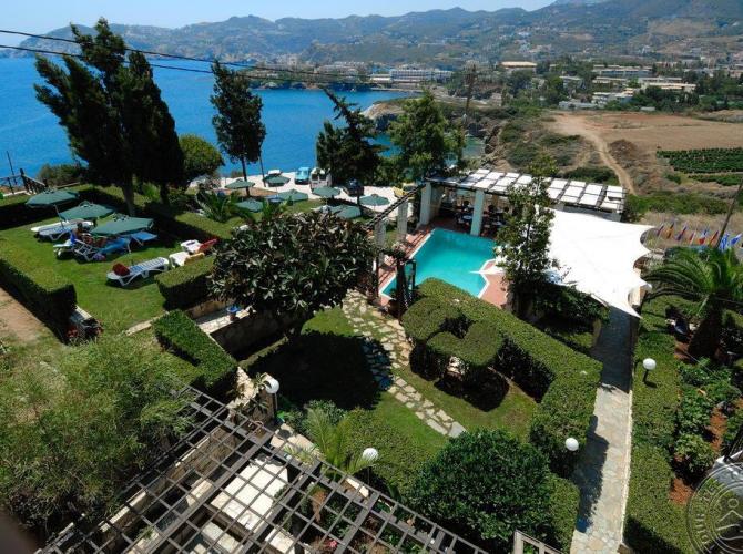 EVA MARE HOTEL &amp; SUITES