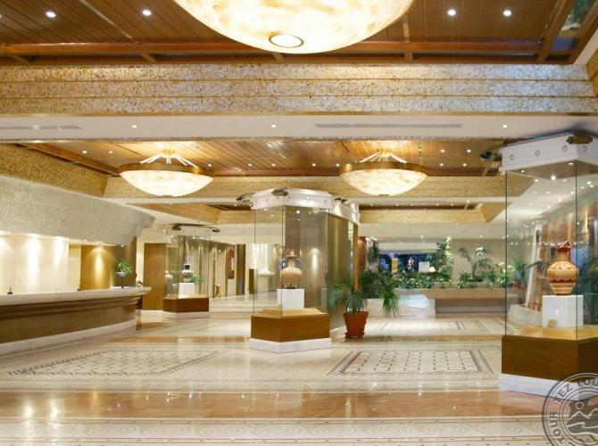 ROMANCE REGENCY CLUB