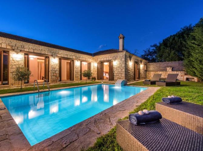 Astarte Villas