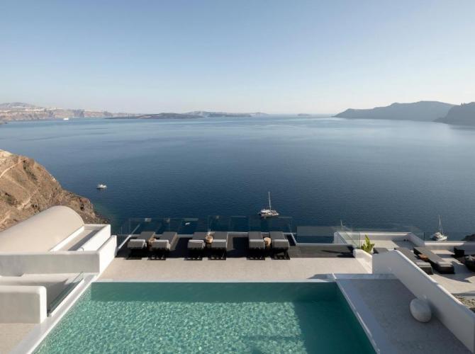 Hom Santorini