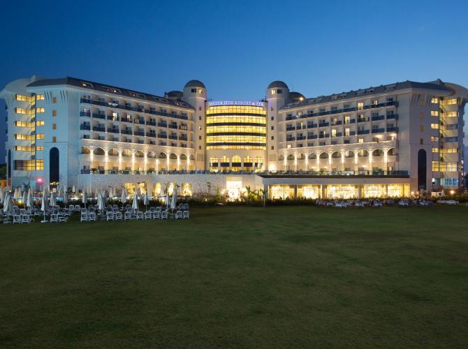 Water Side Resort & Spa