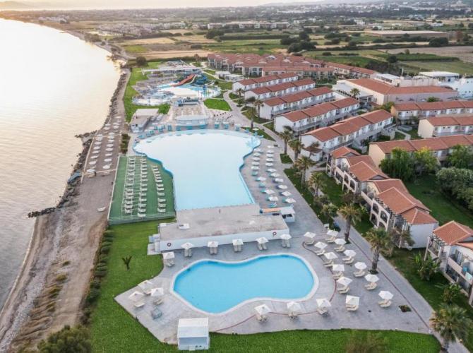 White Olive Marine Aquapark