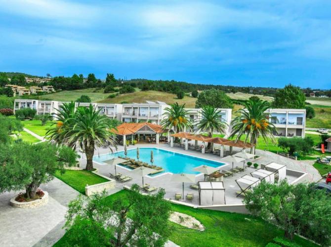 Iris Hotel